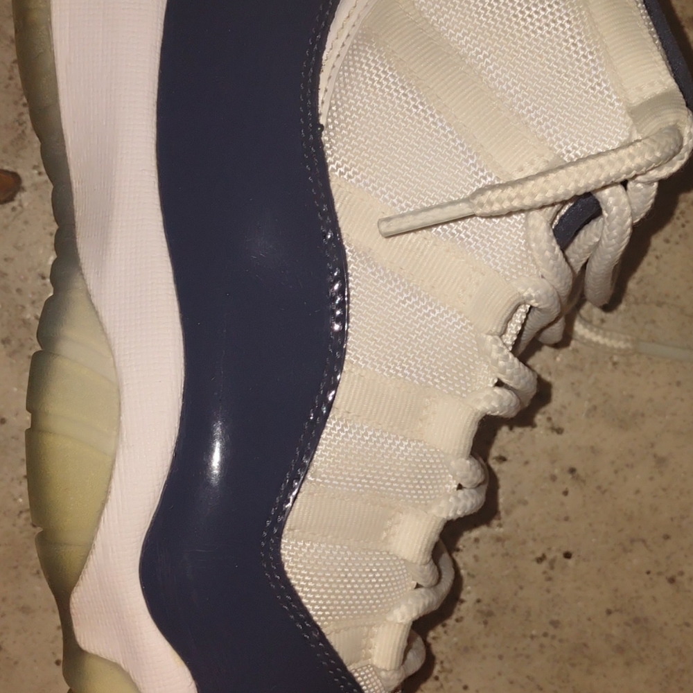 Air Jordan retro 11 win like 82